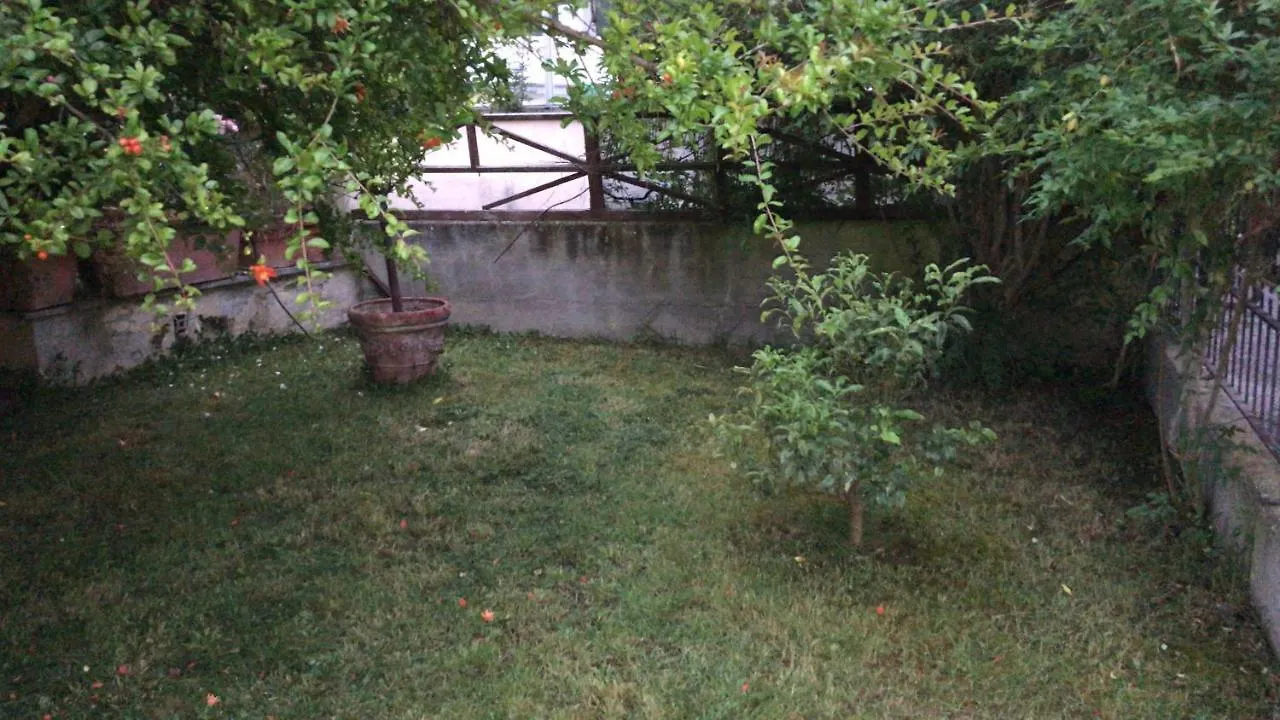 565 Via Aurelia location